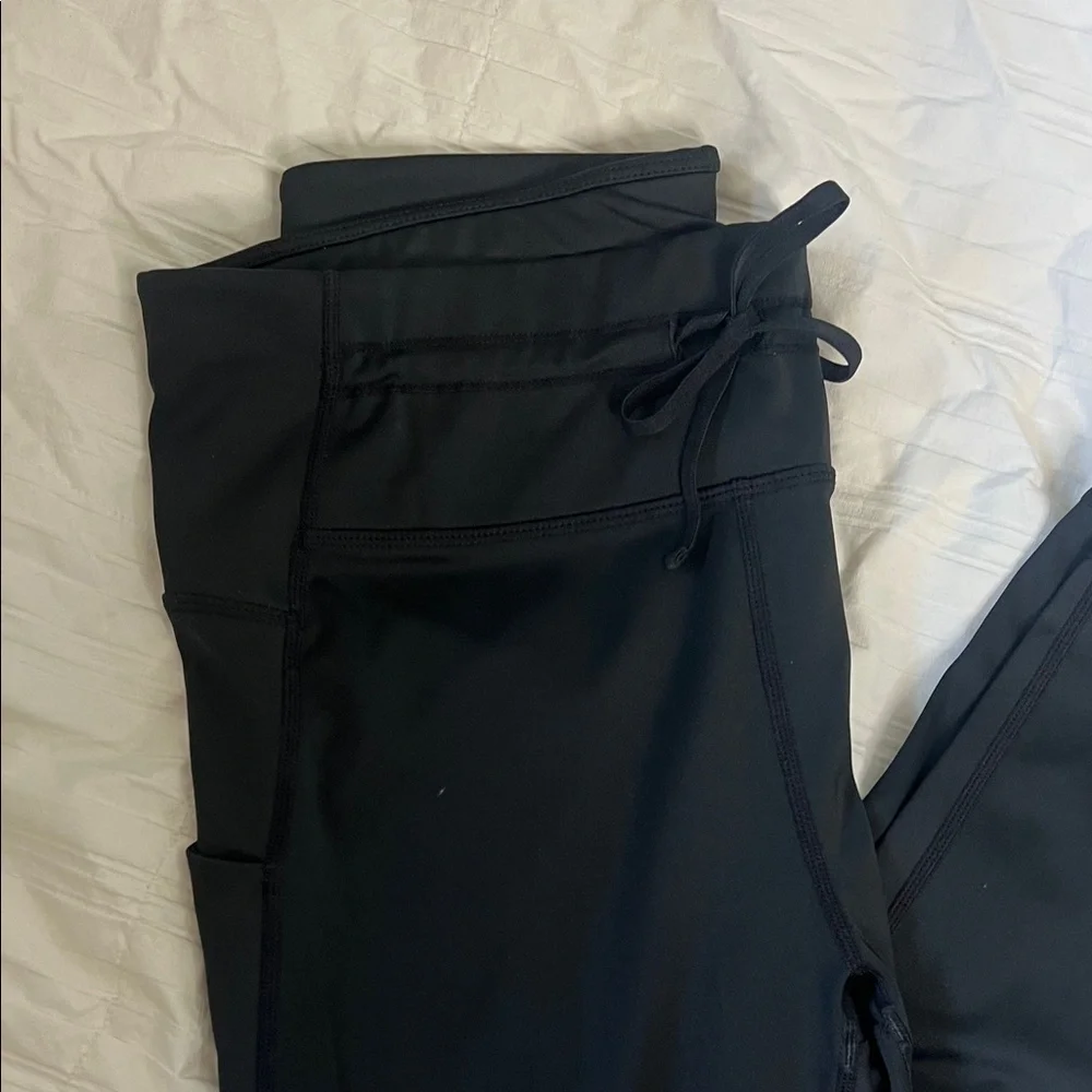 Fabletics Ultra Cool Drawstring 7/8 Leggings - Picture 2 of 6